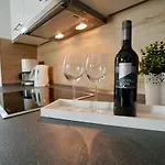 Myhome Ruegen - Haus Johanneshorst Aparthotel 4*