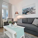 Lägenhetshotell Myhome Ruegen - Haus Johanneshorst 4*