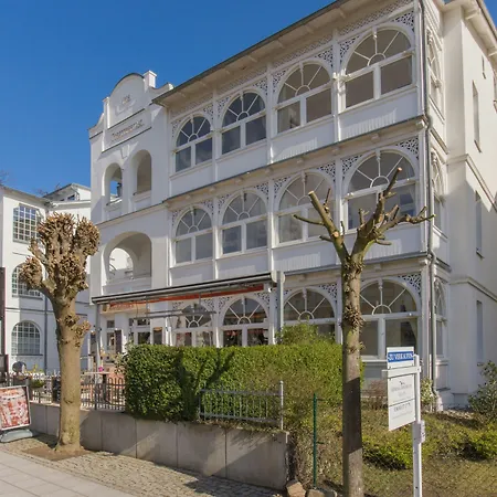 Apart Otel Myhome Ruegen - Haus Johanneshorst 4*