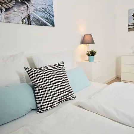 Myhome Ruegen - Haus Johanneshorst Apartmanhotel Sellin