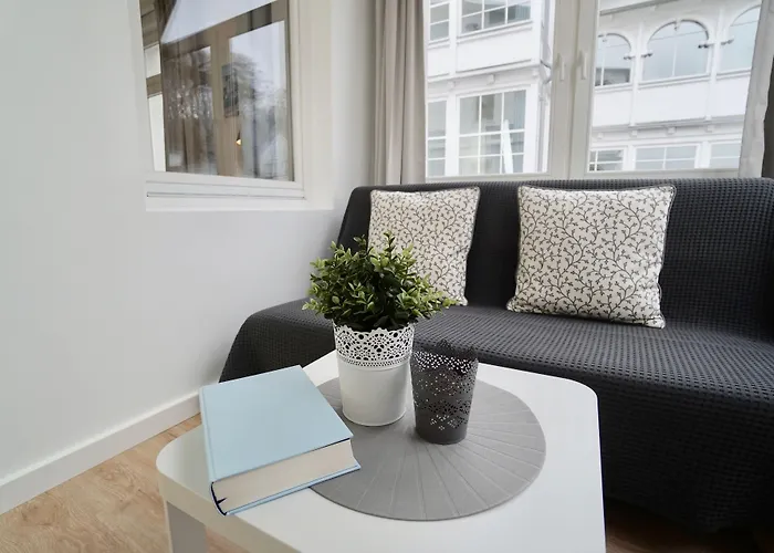 Myhome Ruegen - Haus Johanneshorst Apartahotel 4*