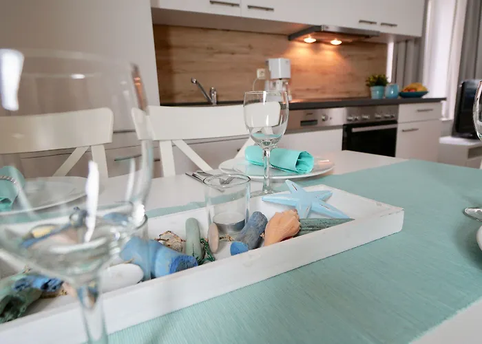 Апарт-отель Myhome Ruegen - Haus Johanneshorst Зеллин